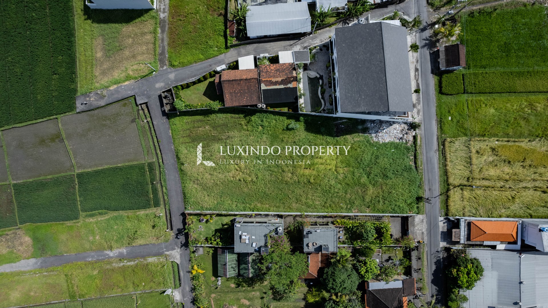 KEDUNGU - 530M2 STRATEGIC PLOT WITH MAIN ROAD ACCESS (LHL298)